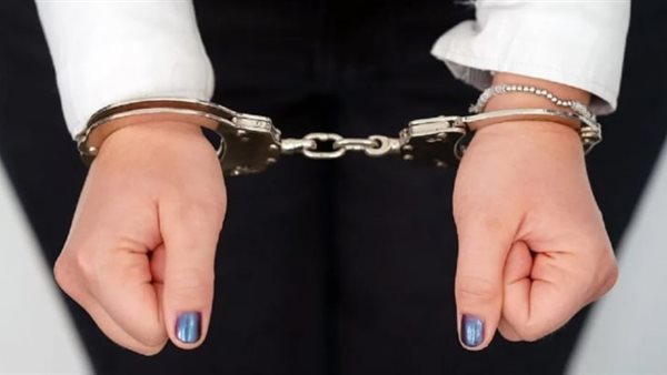 القبض على السيدة المتهمة بإلقاء أسطوانة بوتاجاز من البلكونة على رأس طفلة بالغربية